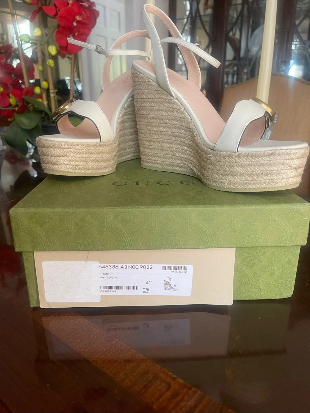 Gucci Cream Leather Espadrille Wedge Sandals with Gold Double G